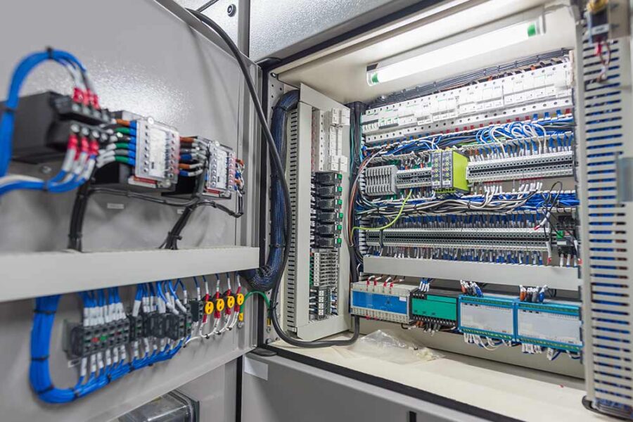 Leistungen Elektrotechnik Schaltschrankbau